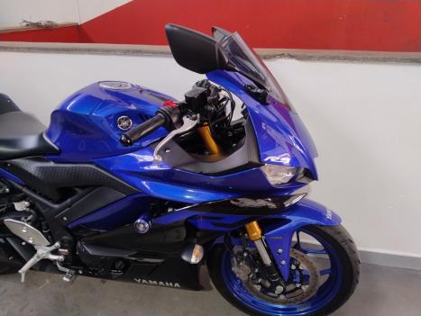 YAMAHA YZF R3 320 ABS, Foto 4
