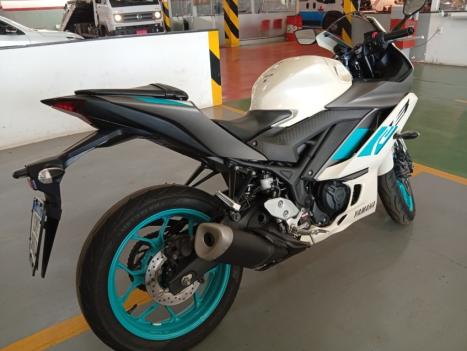 YAMAHA YZF R3 320 ABS, Foto 5