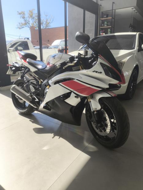 YAMAHA YZF R6 600 , Foto 2