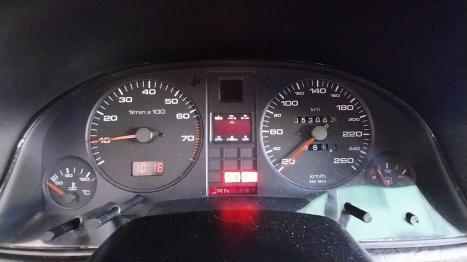 AUDI A80 2.6 V6 E 4P, Foto 7