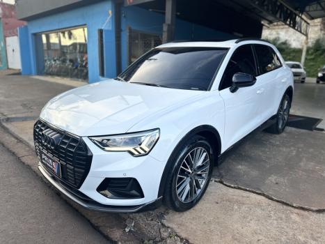 AUDI Q3 1.4 4P 35 TFSI BLACK S LINE S-TRONIC AUTOMTICO, Foto 2