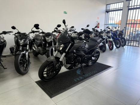 BAJAJ Dominar 400 , Foto 3