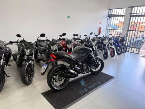 BAJAJ Dominar 400 , Foto 7