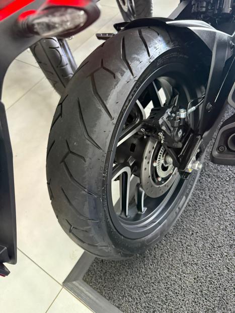 BAJAJ Dominar 400 , Foto 10