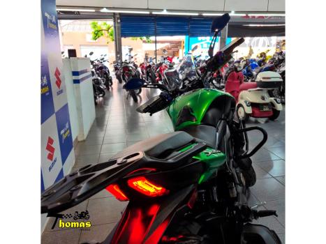BAJAJ Dominar 400 , Foto 3