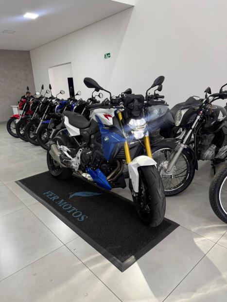 BMW F 900 R SPORT PLUS, Foto 3