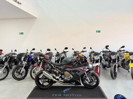 BMW S 1000 RR HP4 STREET, Foto 1