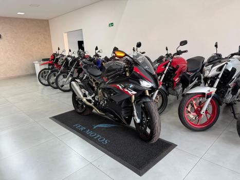 BMW S 1000 RR HP4 STREET, Foto 3