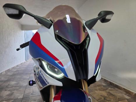 BMW S 1000 RR M CARBON, Foto 2
