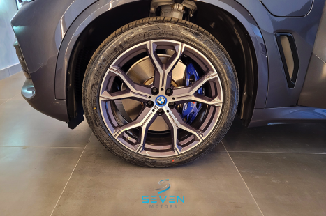 BMW X5 3.0 I6 4P TURBO HBRIDO XDRIVE50E M SPORT AUTOMTICO, Foto 16