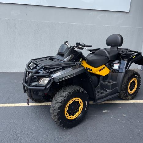 BRP CAN-AM Outlander 800R, Foto 1