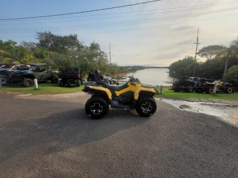 BRP CAN-AM Outlander 650, Foto 3