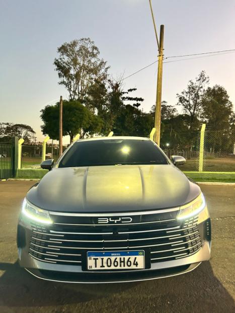 BYD King 1.5 16V 4P GL DM-I PHEV AUTOMTICO, Foto 1