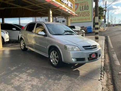 CHEVROLET Astra Hatch 2.0 4P ADVANTAGE  FLEX, Foto 3