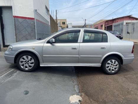 CHEVROLET Astra Sedan 1.8 4P MILENIUM, Foto 3