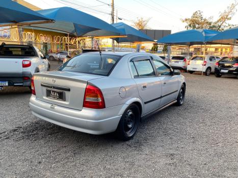 CHEVROLET Astra Sedan 2.0 4P GLS, Foto 4