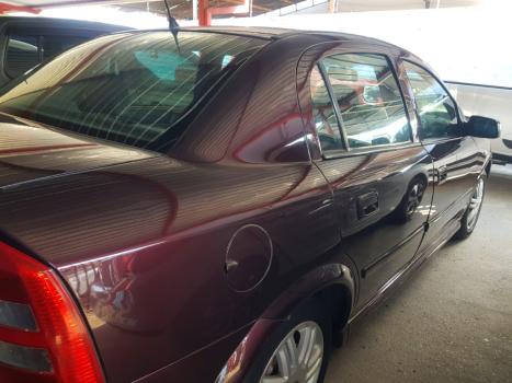 CHEVROLET Astra Sedan 2.0 4P CD, Foto 4