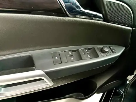 CHEVROLET Captiva Sport 2.4 16V SFI ECOTEC AUTOMTICO, Foto 9