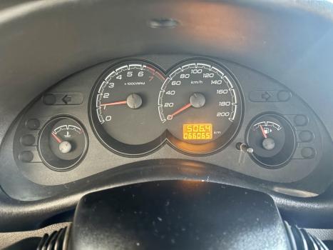 CHEVROLET Classic Sedan 1.0 4P VHCE FLEX LS, Foto 11