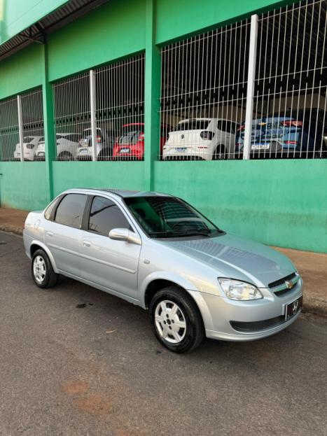 CHEVROLET Classic Sedan 1.0 4P VHCE FLEX LS, Foto 9