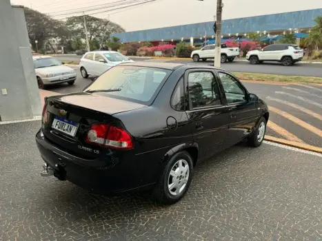 CHEVROLET Classic Sedan 1.0 4P, Foto 3