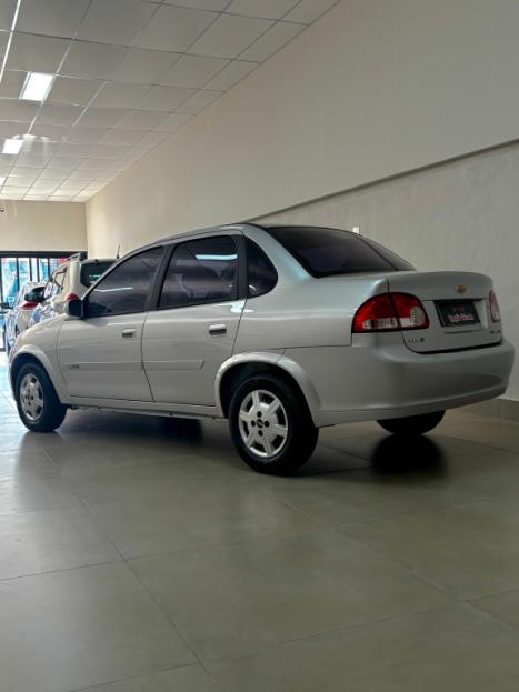CHEVROLET Classic Sedan 1.0 4P VHCE FLEX LS, Foto 4