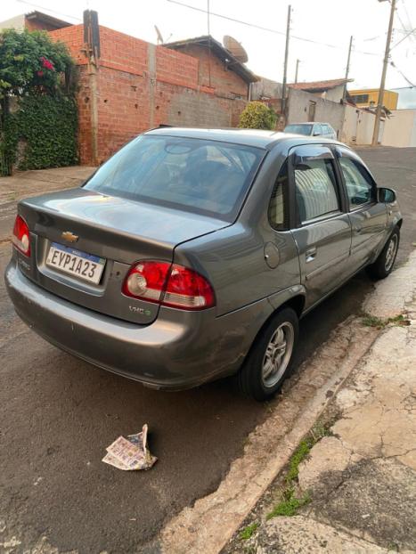 CHEVROLET Corsa Sedan 1.0 4P VHCE LS FLEX, Foto 1