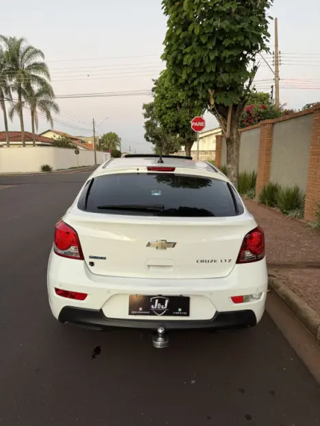 CHEVROLET Cruze Hatch 1.8 16V 4P LTZ SPORT6 FLEX AUTOMTICO, Foto 4