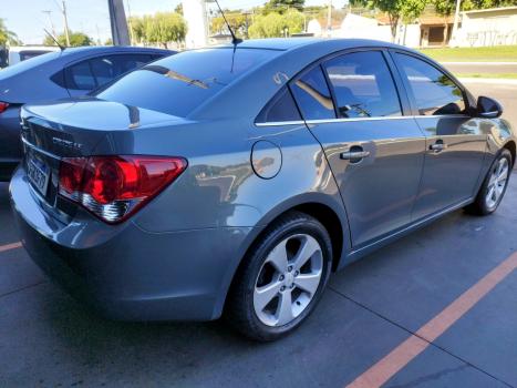 CHEVROLET Cruze Sedan 1.8 16V 4P LT ECOTEC FLEX AUTOMTICO, Foto 2