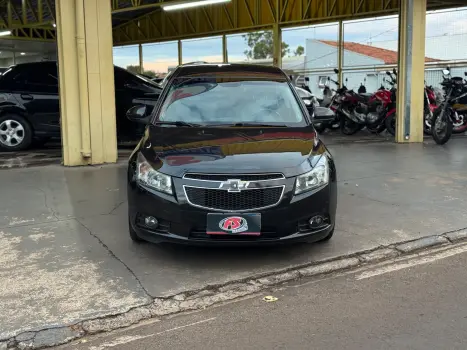 CHEVROLET Cruze Sedan 1.8 16V 4P LT ECOTEC FLEX AUTOMTICO, Foto 2