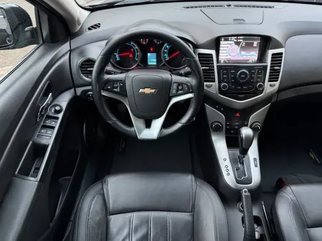 CHEVROLET Cruze Sedan 1.8 16V 4P LT ECOTEC FLEX AUTOMTICO, Foto 6