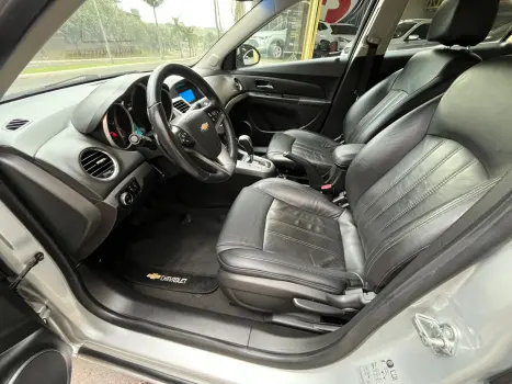 CHEVROLET Cruze Sedan 1.8 16V 4P LT ECOTEC FLEX AUTOMTICO, Foto 9