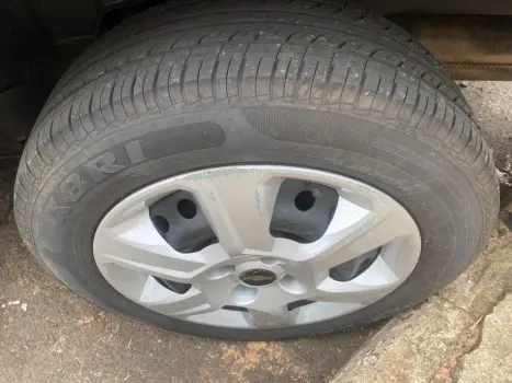 CHEVROLET Montana 1.4 FLEX LS, Foto 3