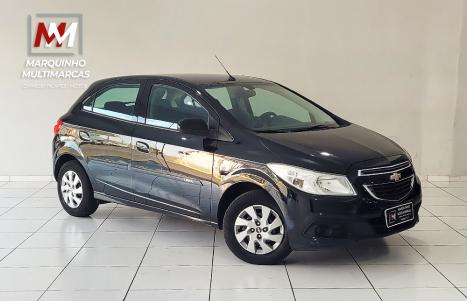 CHEVROLET Onix Hatch 1.0 4P FLEX LT, Foto 2