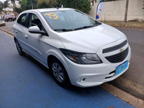 CHEVROLET Onix Hatch 1.0 4P FLEX JOY, Foto 2