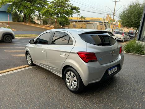 CHEVROLET Onix Hatch 1.0 4P FLEX LT, Foto 4