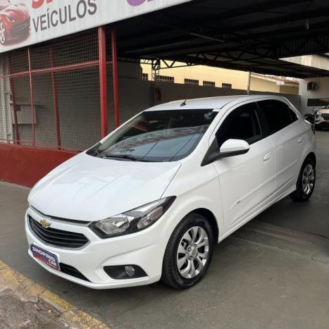 CHEVROLET Onix Hatch 1.4 4P FLEX LT, Foto 3