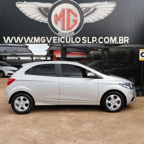 CHEVROLET Onix Hatch 1.4 4P FLEX LT, Foto 7