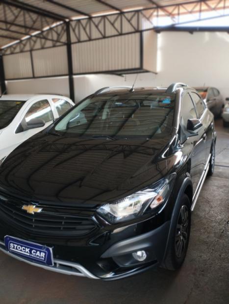 CHEVROLET Onix Hatch 1.4 4P FLEX ACTIV AUTOMTICO, Foto 2