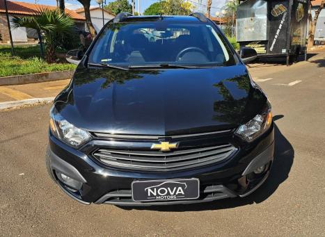 CHEVROLET Onix Hatch , Foto 2