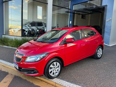 CHEVROLET Onix Hatch 1.4 4P FLEX LT, Foto 2