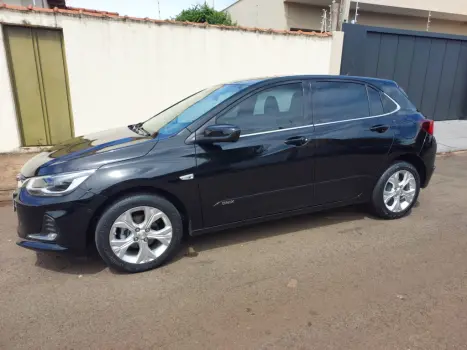 CHEVROLET Onix Hatch 1.0 12V 4P FLEX PREMIER 2 TURBO AUTOMTICO, Foto 2