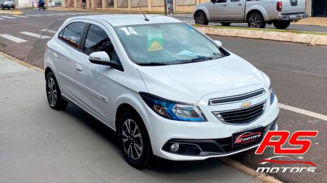 CHEVROLET Onix Hatch 1.4 4P FLEX LTZ, Foto 2