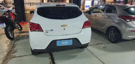 CHEVROLET Onix Hatch 1.0 4P FLEX LT, Foto 4