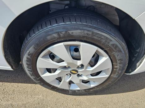 CHEVROLET Onix Hatch 1.4 4P FLEX LT, Foto 6