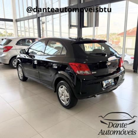 CHEVROLET Onix Hatch 1.0 4P FLEX LS, Foto 4