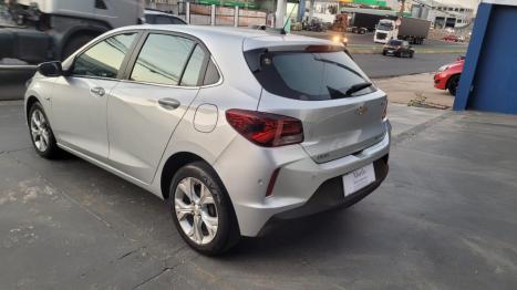 CHEVROLET Onix Hatch 1.0 12V 4P FLEX PREMIER 2 TURBO AUTOMTICO, Foto 3