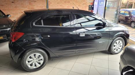 CHEVROLET Onix Hatch 1.0 4P FLEX LT, Foto 3