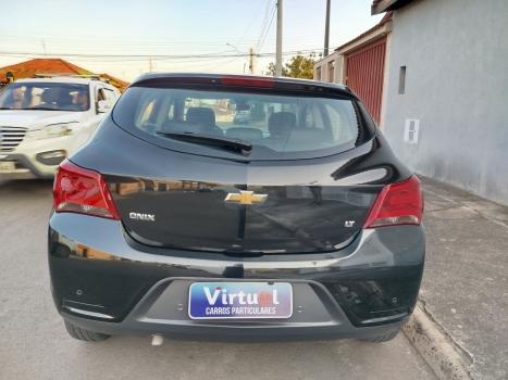 CHEVROLET Onix Hatch 1.0 4P FLEX LT, Foto 5