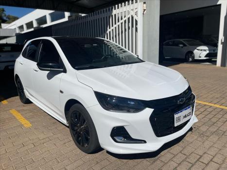 CHEVROLET Onix Hatch 1.0 12V 4P FLEX RS TURBO AUTOMTICO, Foto 5
